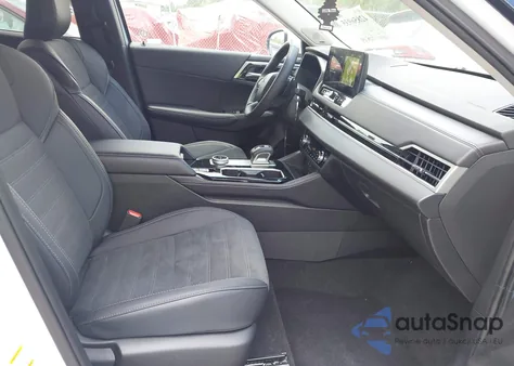 2025 Mitsubishi Outlander Se 2.5 S-Awc/Trail Edition S-Awc from USA, damaged, VIN JA4J4VA87SZ016991